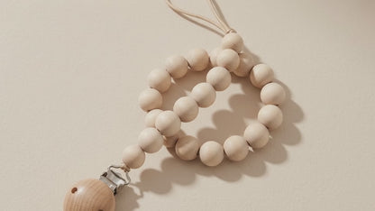 Natural Beechwood Beaded Baby Pacifier Clip – Minimalist Wooden Teething Leash